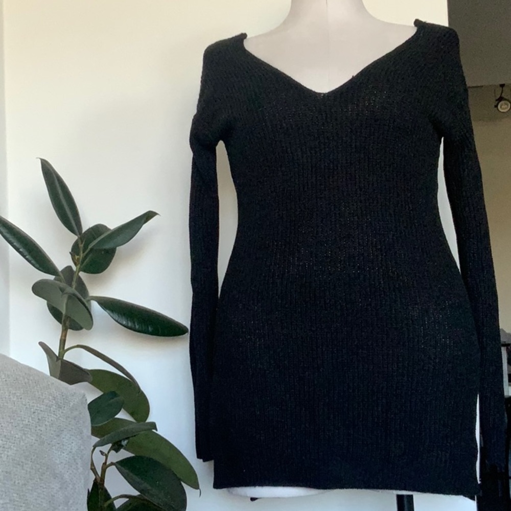 Women’s Open Back Sweater